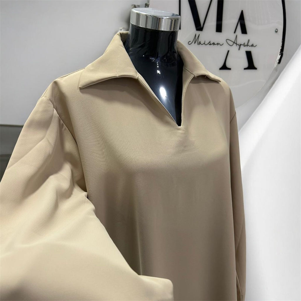 Robe Col V