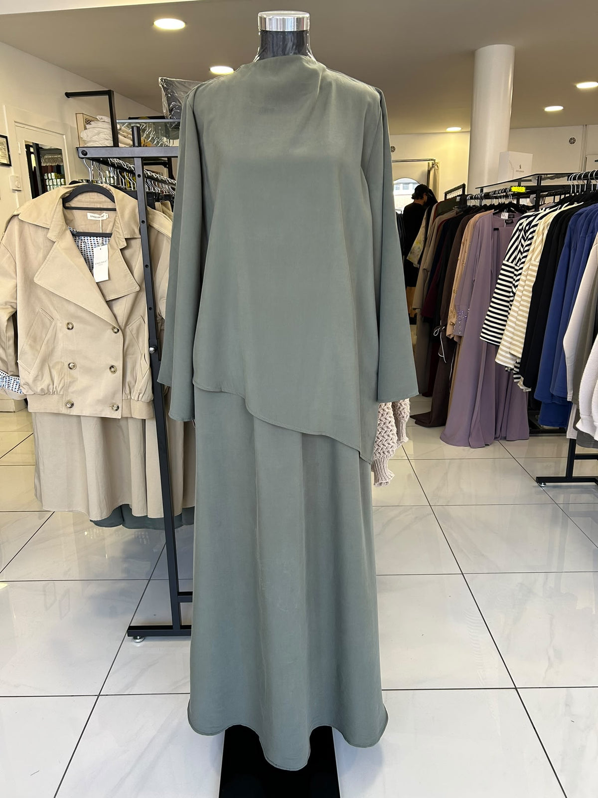 Ensemble Jupe + Haut Asymétrique